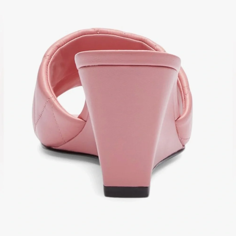 Coach Women's Emma Wedge Sandal, 
Color: Bubblegum 🍬, Size:  7 👡 - Picture 3 of 9